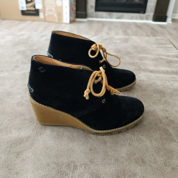 Sperry Stella Prow Bootie - Picture 5 of 8